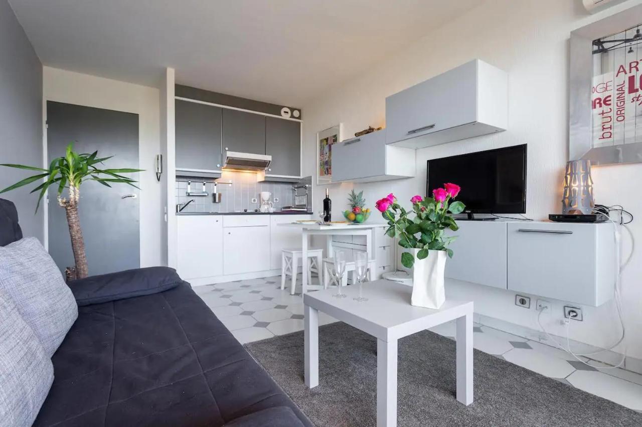 Modern Studio Apt W/Balcony/Port Views/Nr Old Town Antibes Esterno foto