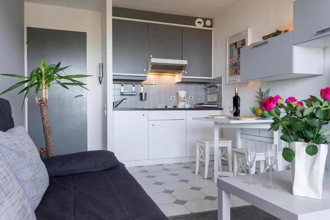Modern Studio Apt W/Balcony/Port Views/Nr Old Town Antibes Esterno foto